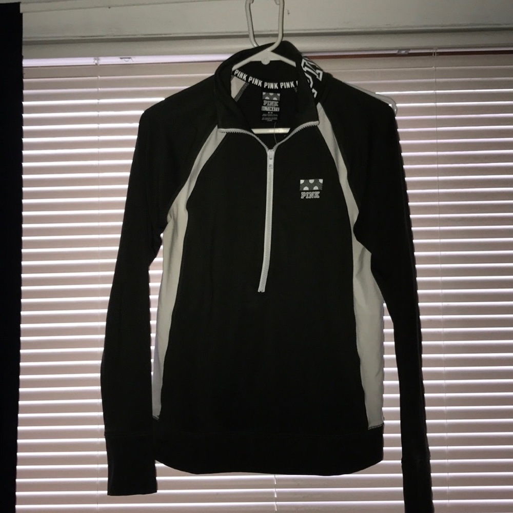 Used vs pink long sleeve top
